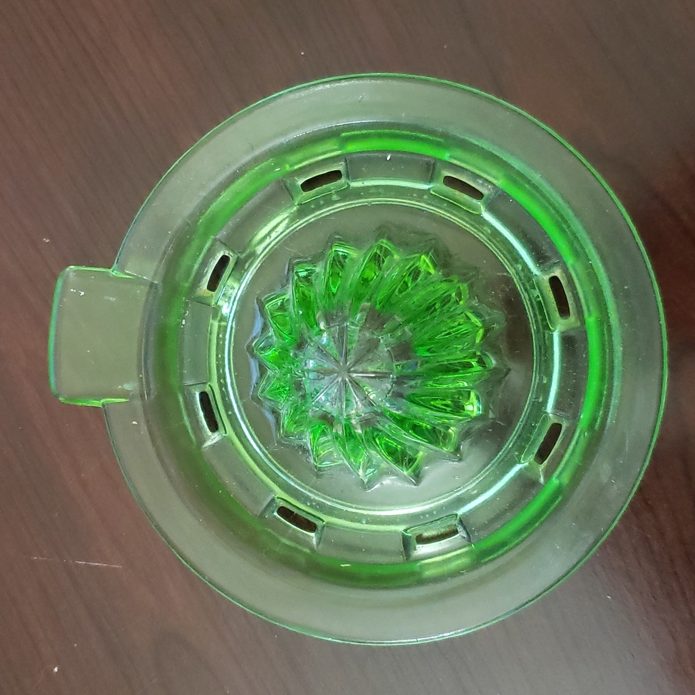 Vintage Green Uranium Juicer